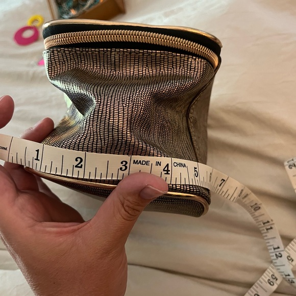 Makeup/travel Bag - Picture 7 of 7